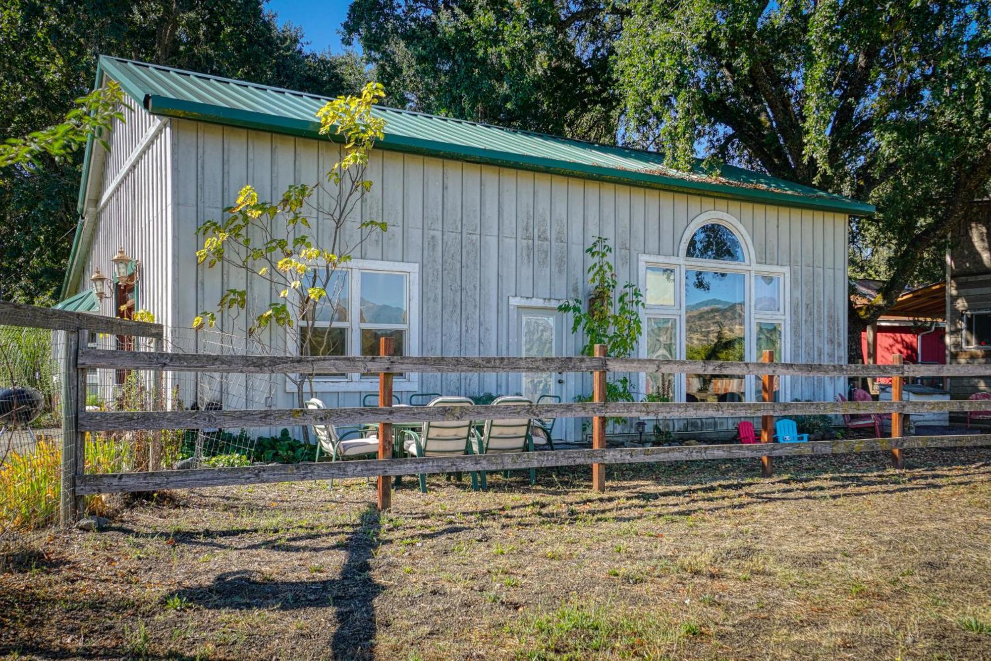 Villa Soul Whispering Ranch Retreat Upper Lake Esterno foto